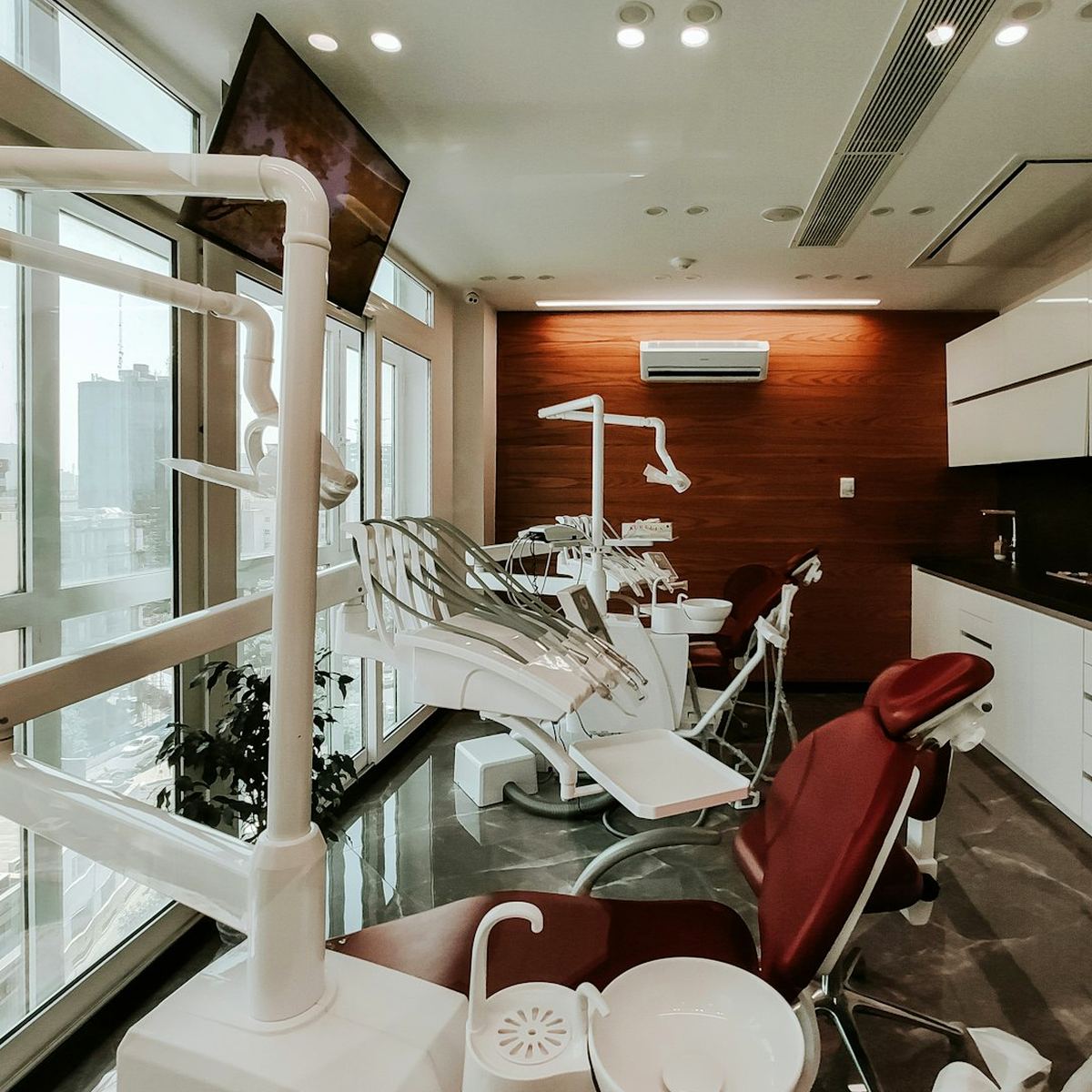 Mirror Cut House